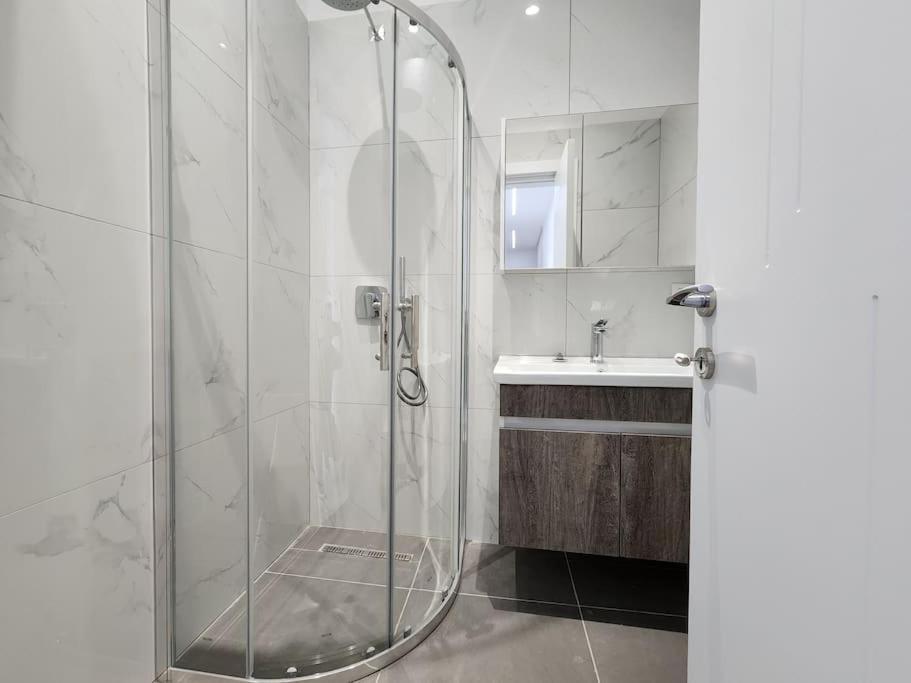 Central Tirana Apartment Getaway Ngoại thất bức ảnh