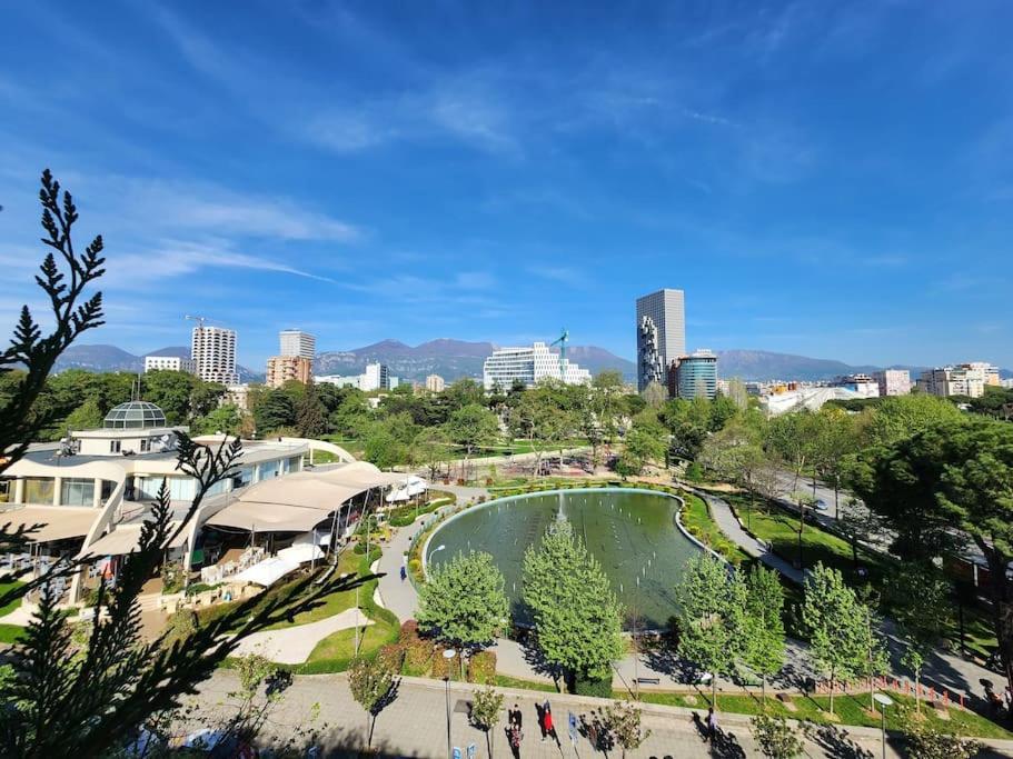 Central Tirana Apartment Getaway Ngoại thất bức ảnh