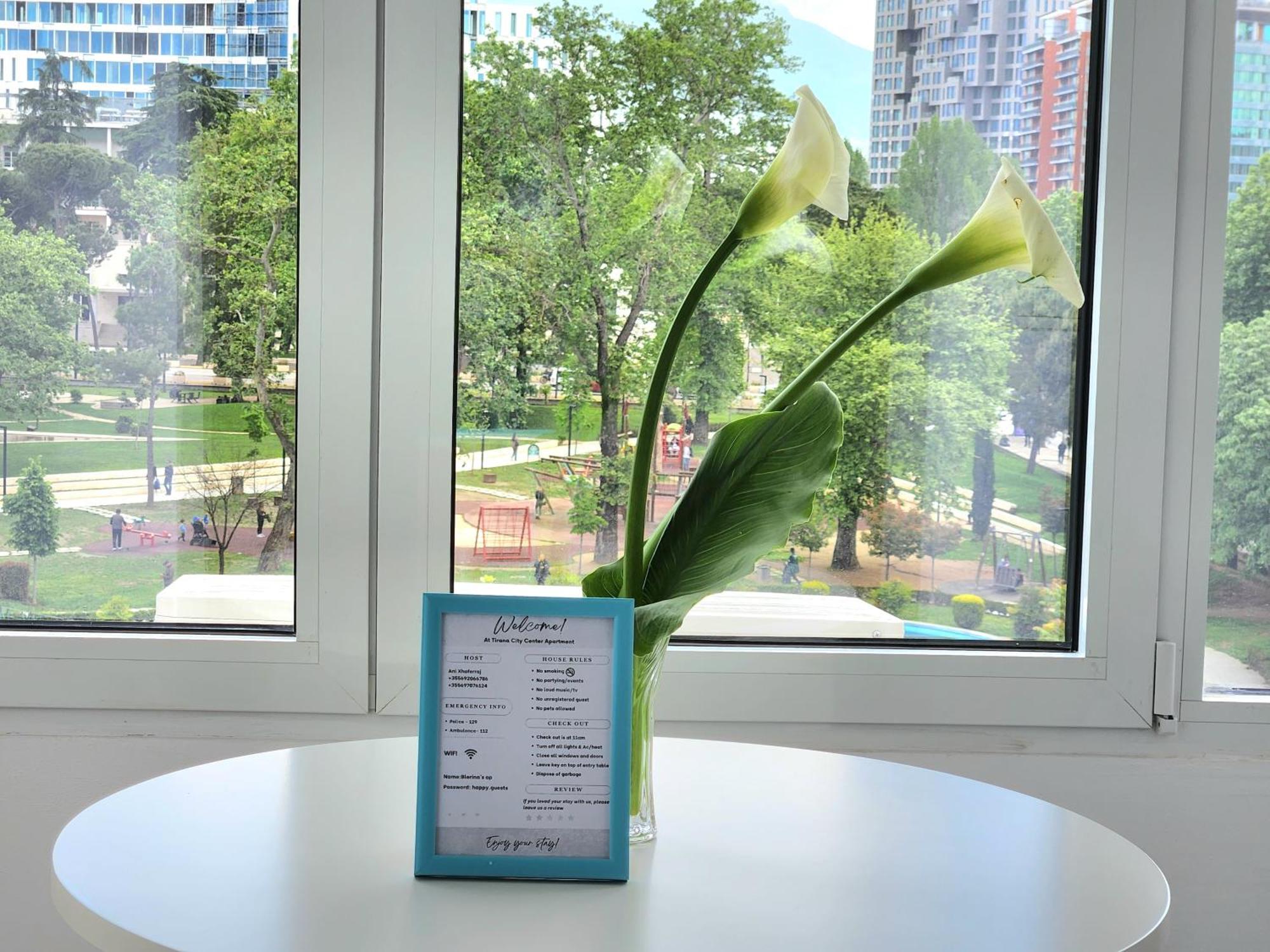Central Tirana Apartment Getaway Ngoại thất bức ảnh