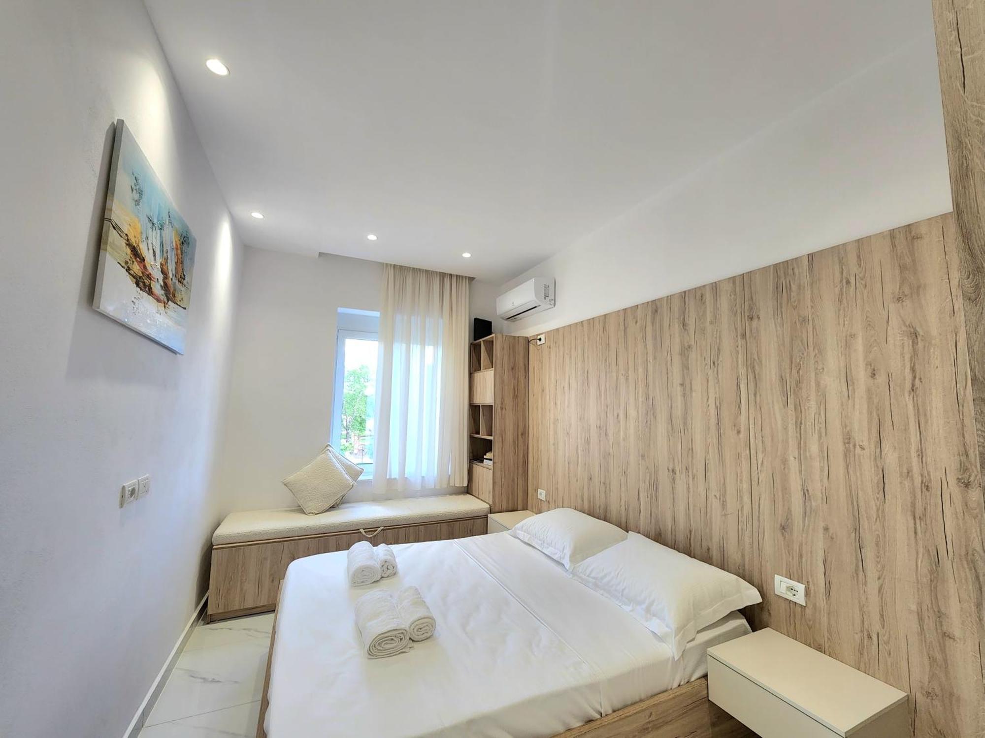 Central Tirana Apartment Getaway Ngoại thất bức ảnh